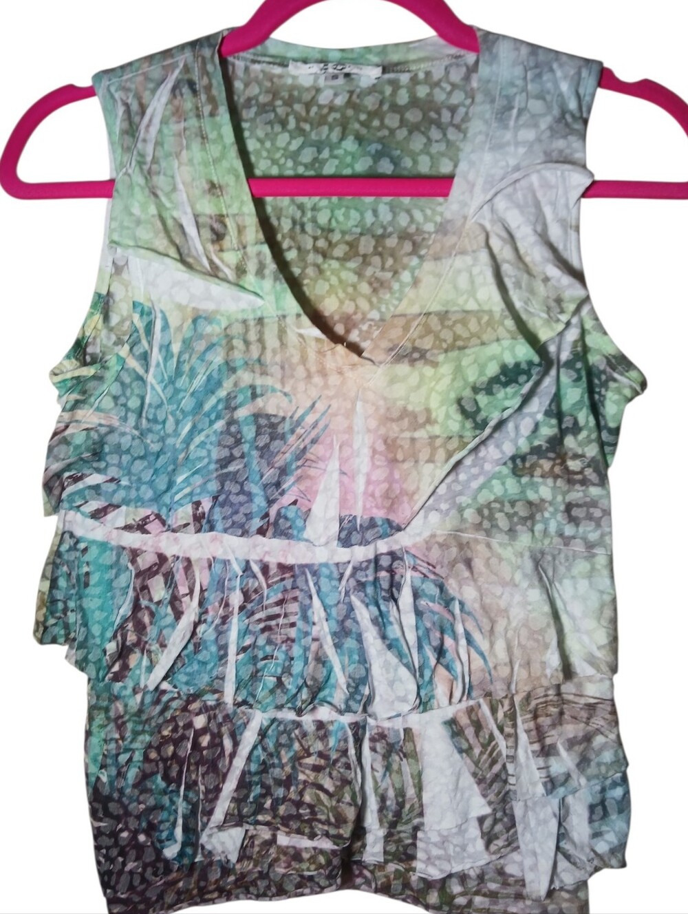 Paris IQ Tiered Watercolor Sleeveless V Neck Raw Edges Small Top Shirt